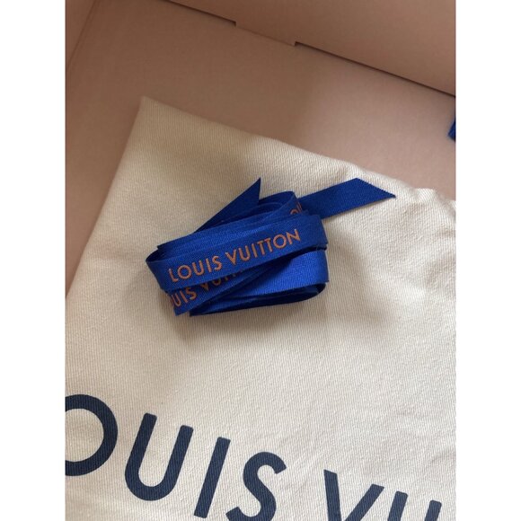Louis Vuitton Gift Box With Dust Bag & Ribbon Authentic Large - Picture 7 of 16